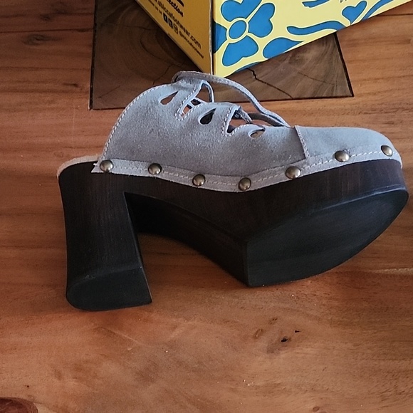 Sbicca Sandals Grey suede New - Picture 4 of 12